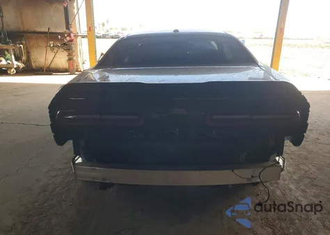 2022 Dodge Challenger Gt z USA, uszkodzony, nr VIN 2C3CDZJG9NH210864